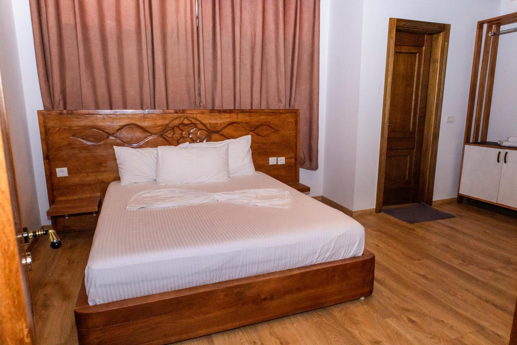 Vila Mateus Himarë Exterior foto